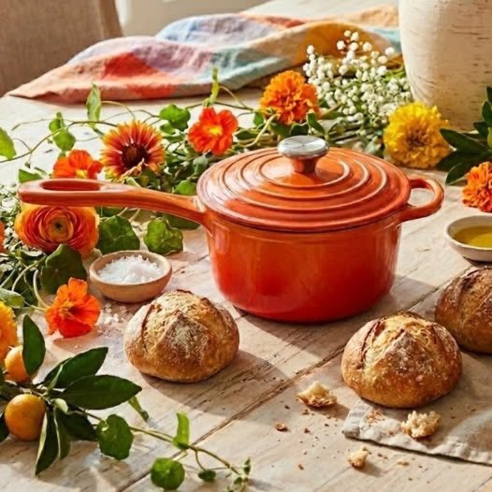 HAWOK Enameled Cast Iron Saucepan Unisex 1 Qt Orange Like New Bread Bowl Rustic